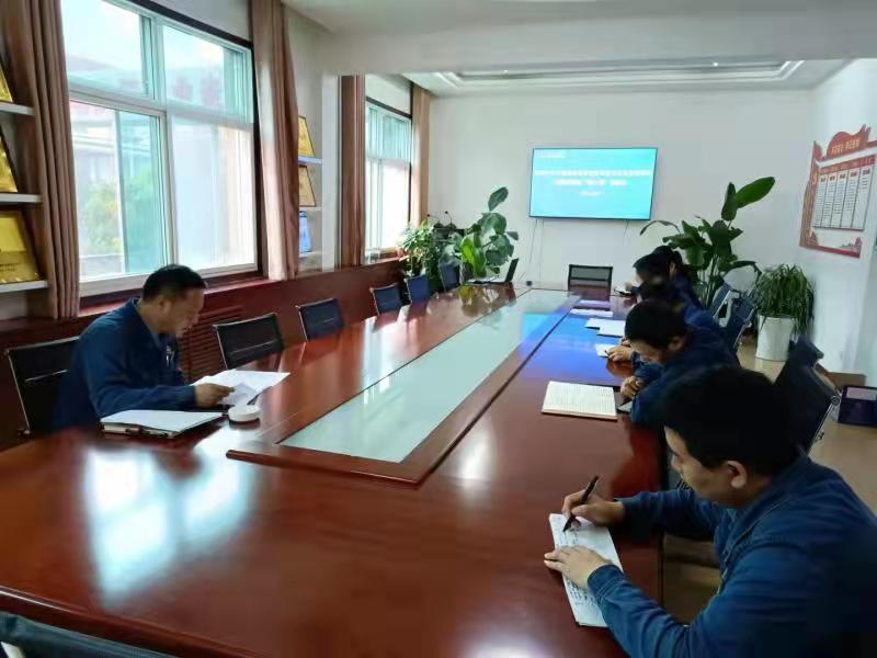 9月26日，儲運中心黨委召開全國國有企業黨的建設工作會議精神貫徹落實情況“回頭看”專題推進會